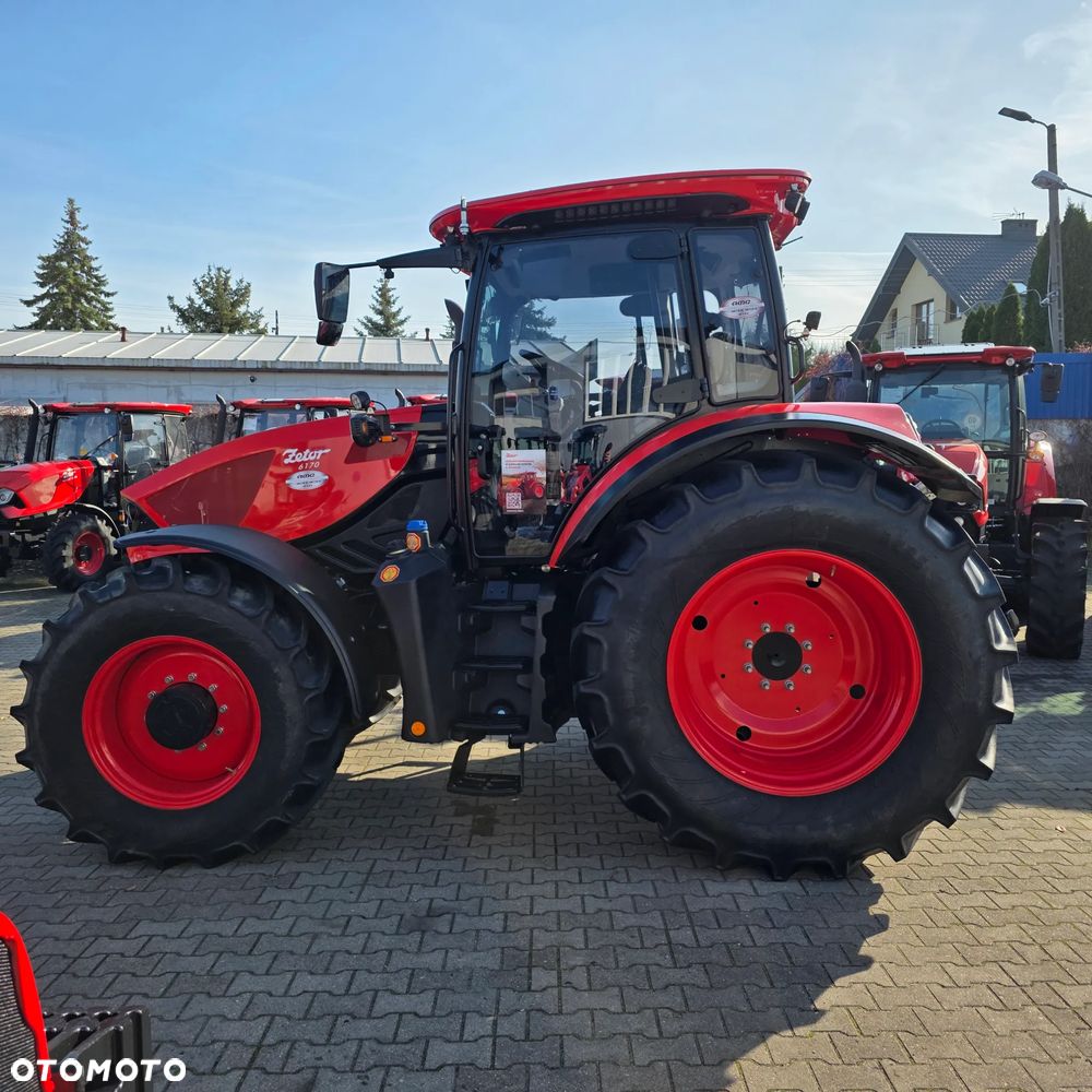 Zetor Seria 6 170 silnik Deutz AG Skrzynia ZF 54+27 biegów . 6 biegów pod obciążeniem - 41