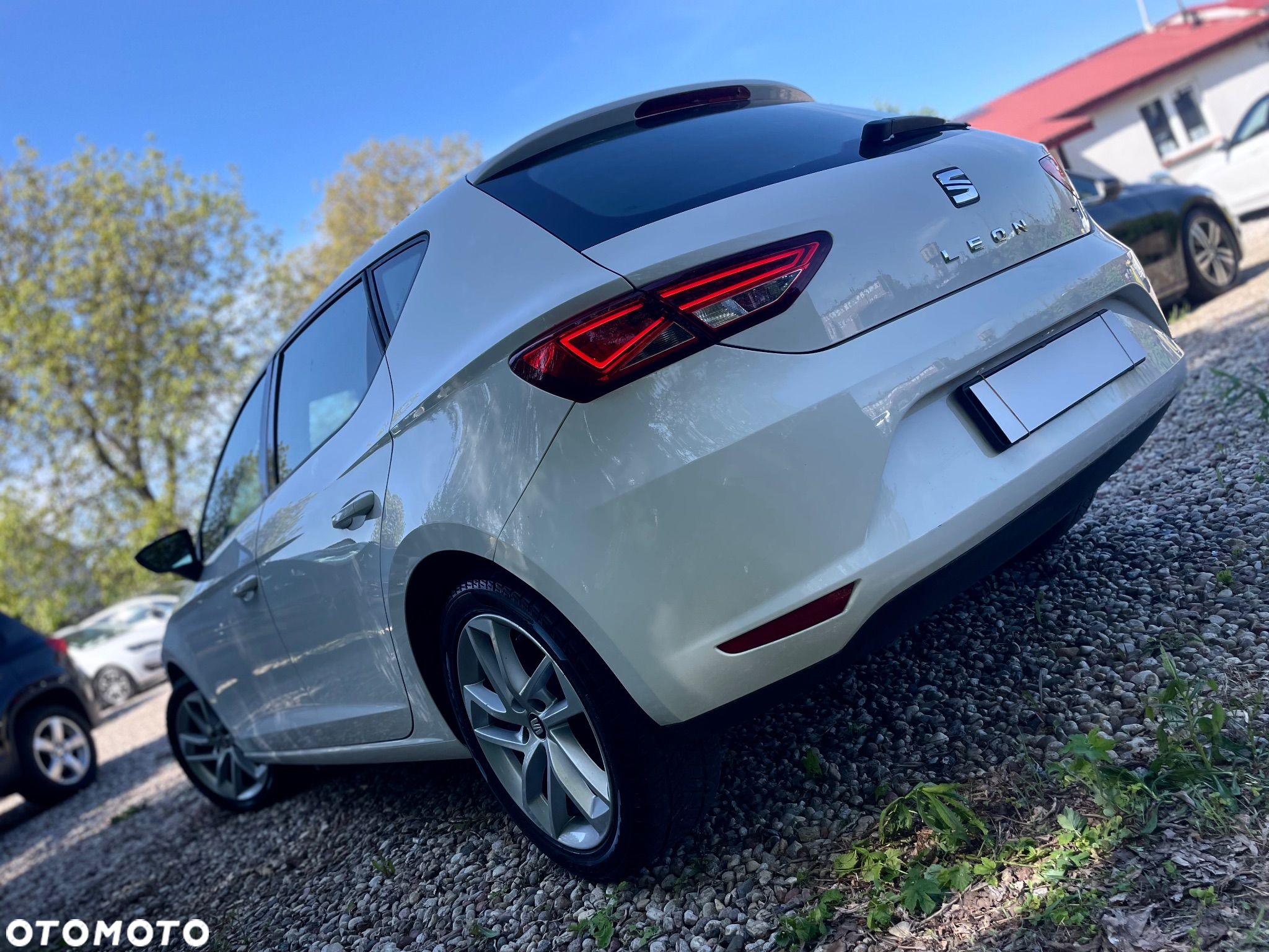 Seat Leon ST 1.6 TDI CONNECT - 8