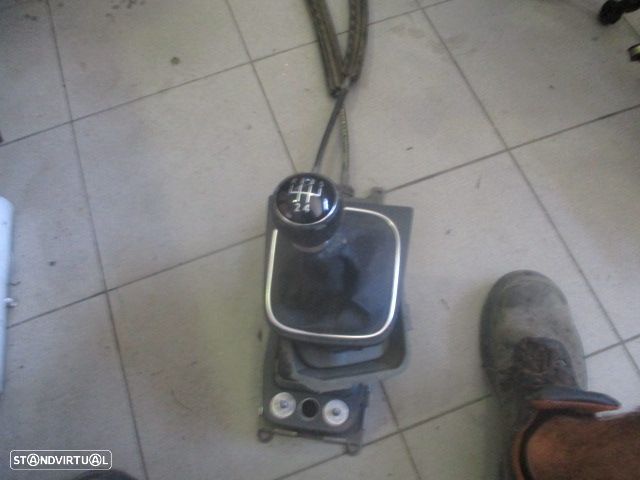 Selector De Velocidades 1K0711049CH VW GOLF 6 2010 1.6TDI SKODA OCTAVIA 2010 1.6 TDI 105Cv 5P BRANCO