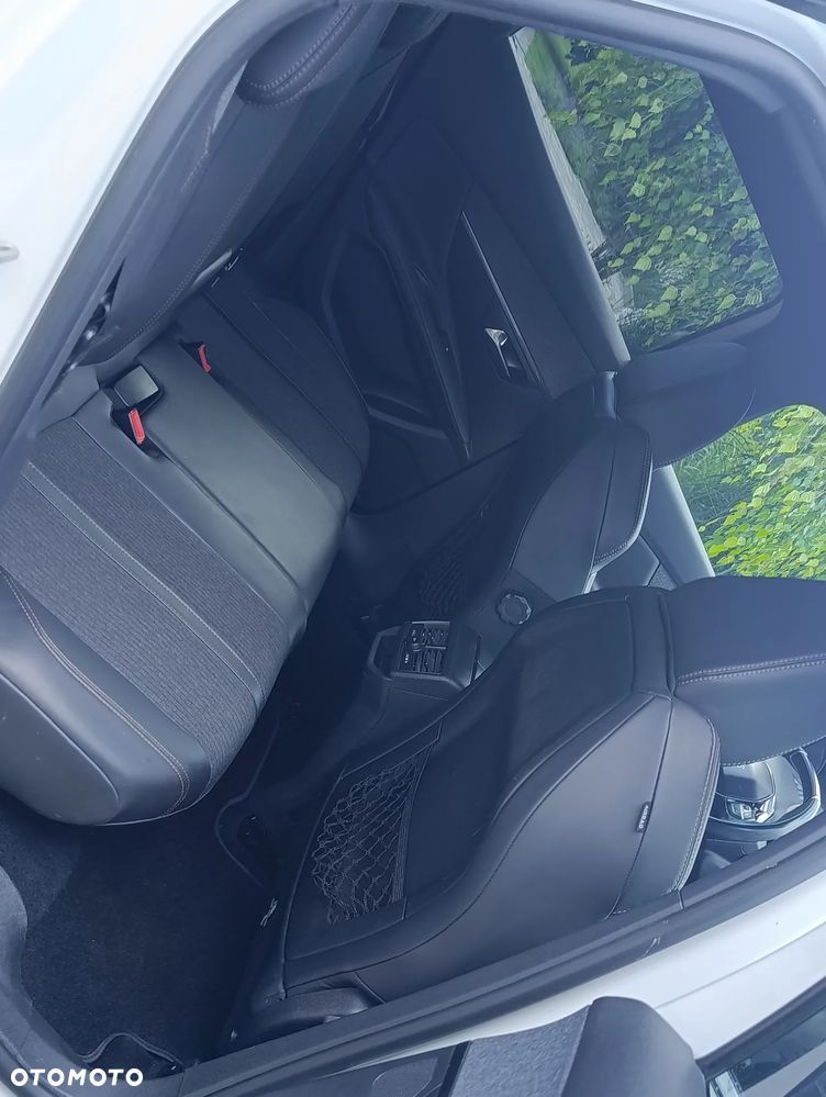 Peugeot 3008 - 23
