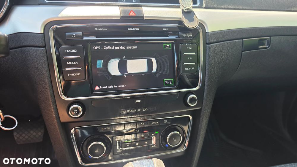 Skoda Superb 2.0 TSI Business DSG - 22