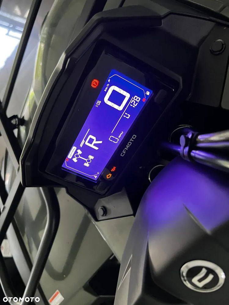 CFMoto CForce - 11