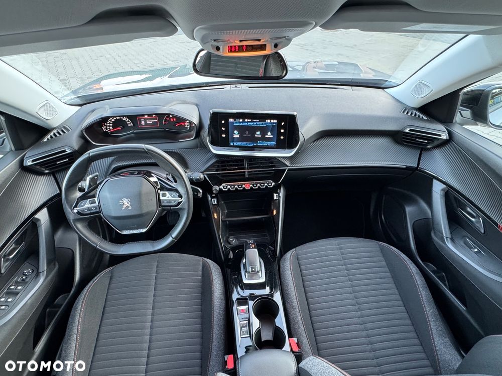 Peugeot 2008 PureTech 130 EAT8 Active - 8