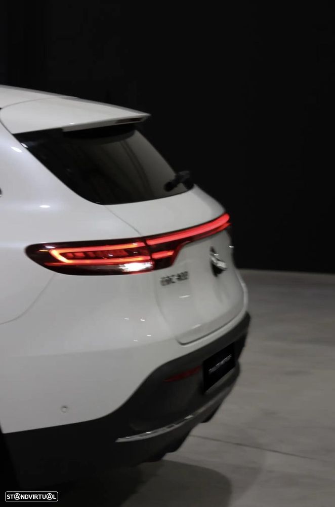 Mercedes-Benz EQC 400 4Matic AMG Line - 9