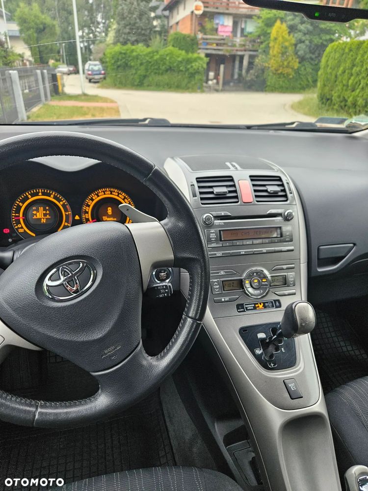 Toyota Auris 1.6 VVT-i Luna MM - 12