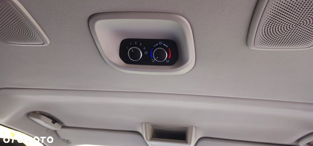 Ford Tourneo Custom 2.0 TDCi L2 Titanium SelectShift - 9