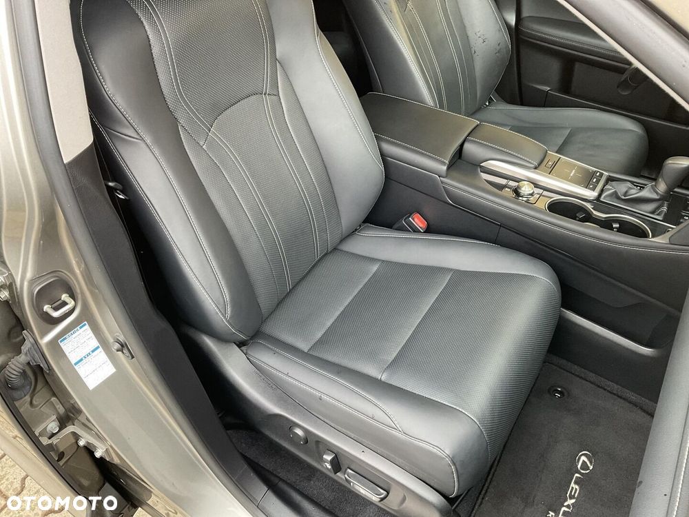 Lexus RX 300 Prestige - 11