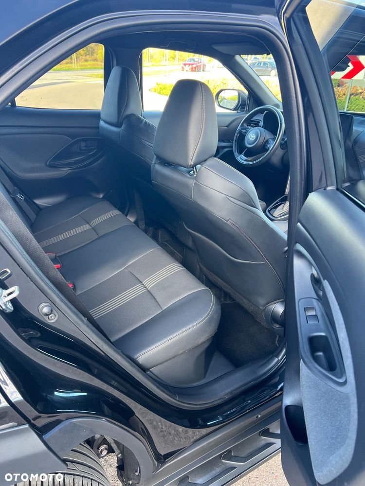 Toyota Yaris - 13