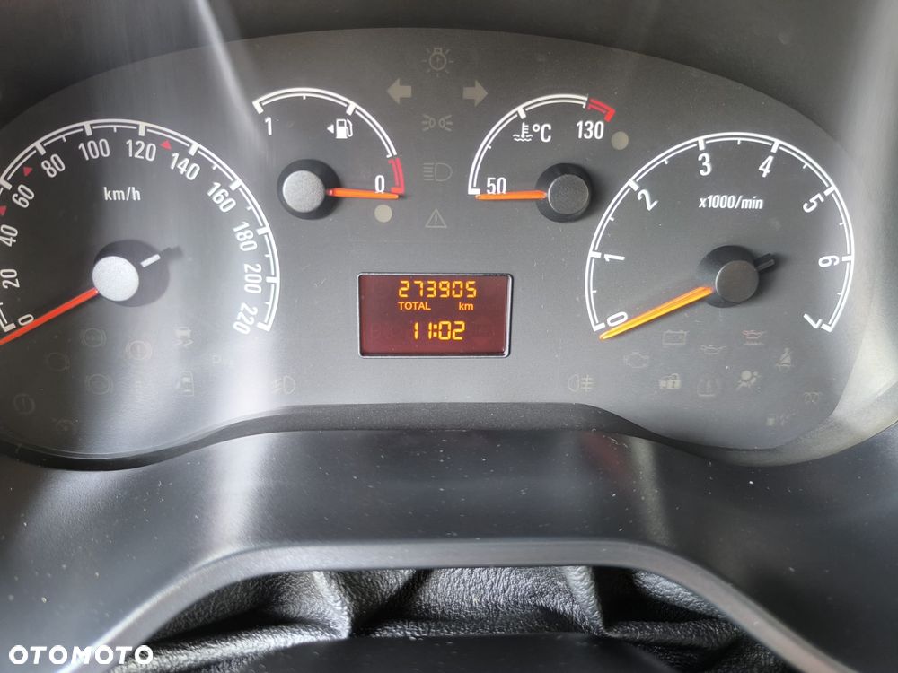 Opel Combo 1.6 CDTI Cosmo - 23