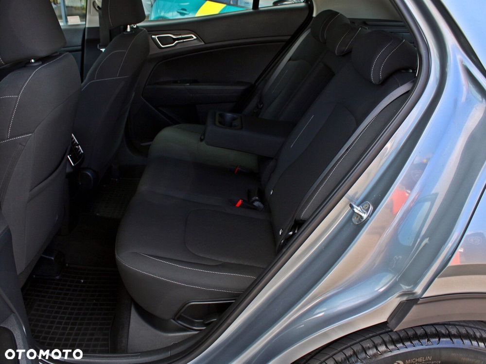 Kia Sportage 1.6 T-GDI M 2WD - 13