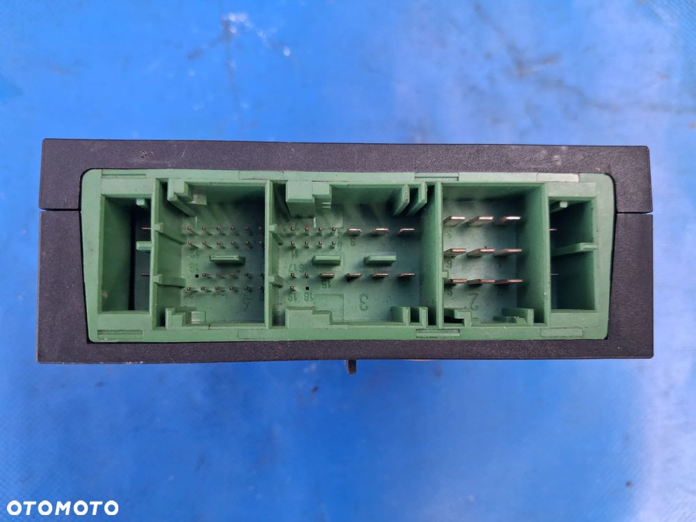 Sterownik zarządzania energią moduł AMP zasilania BMW E60 E61 E63 E64 E65 E53 7510638 - 4