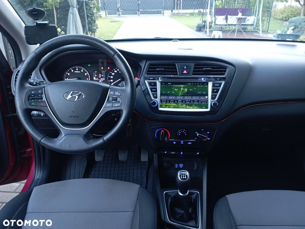 Hyundai i20 - 10