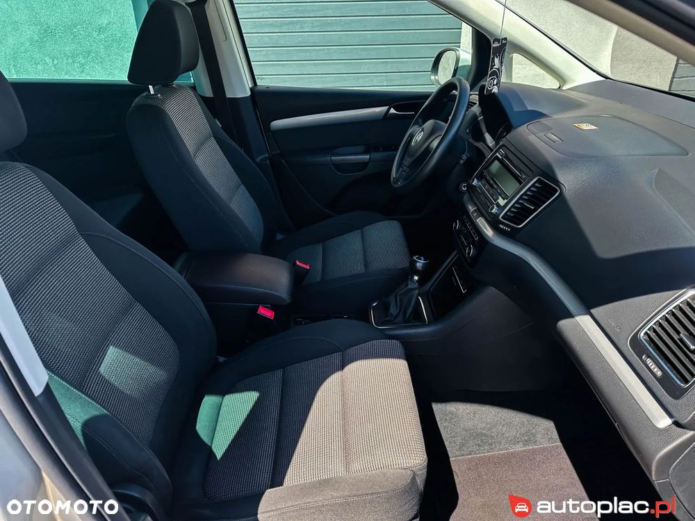 Volkswagen Sharan - 19
