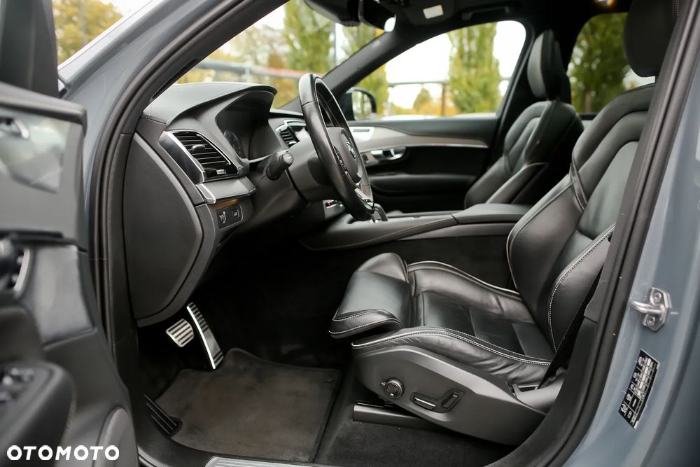 Volvo XC 90 B5 D AWD R-Design 7os - 19