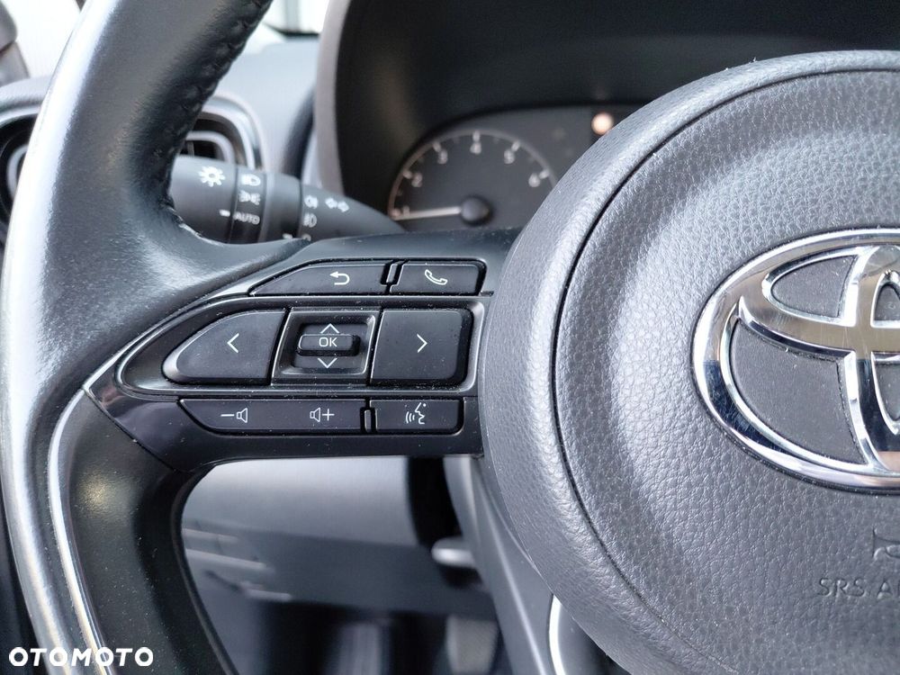 Toyota Yaris - 21