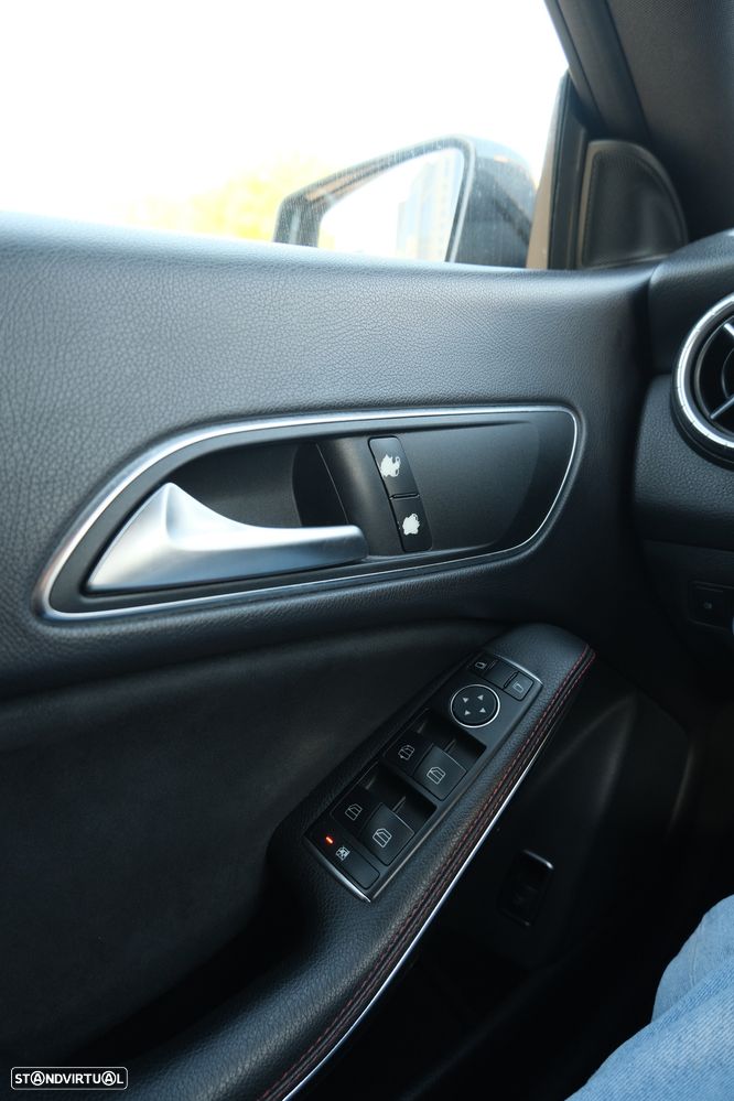 Mercedes-Benz CLA 180 CDI - 23