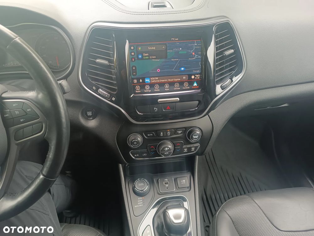 Jeep Cherokee 3.2 V6 Active Drive I Limited - 21