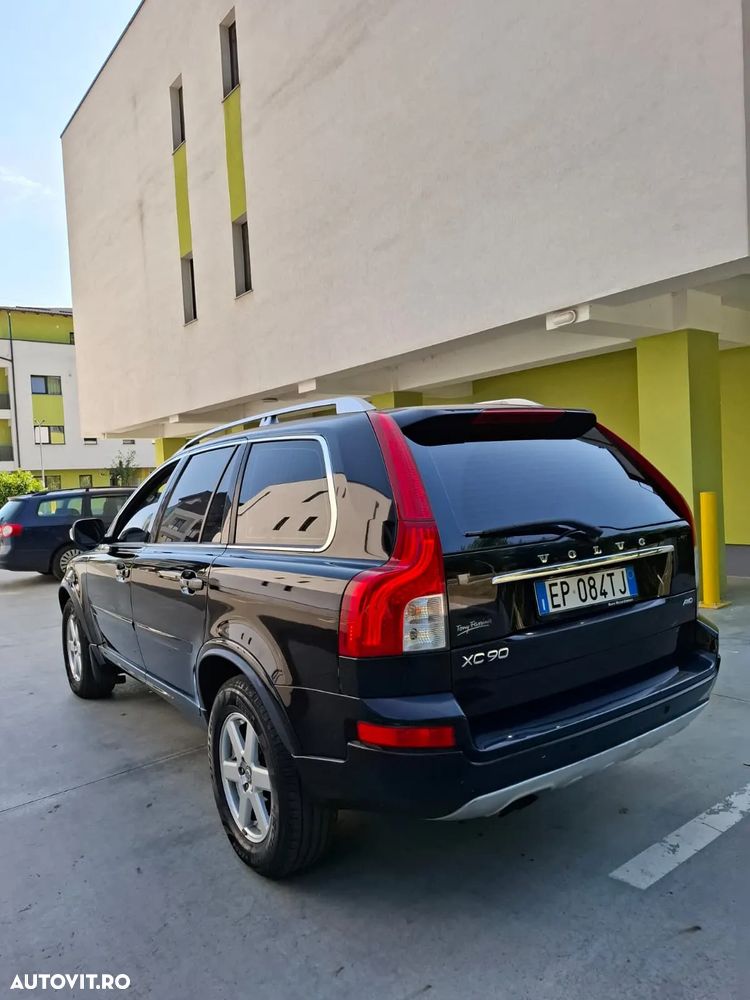Volvo XC 90 - 4
