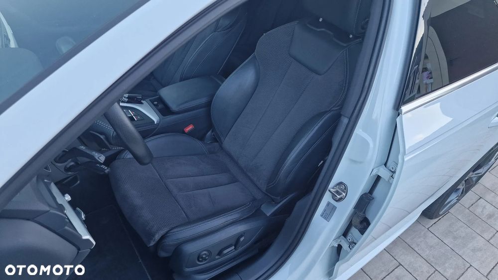 Audi A4 Avant 2.0 TDI DPF clean diesel quattro S tronic S line Sportpaket - 15