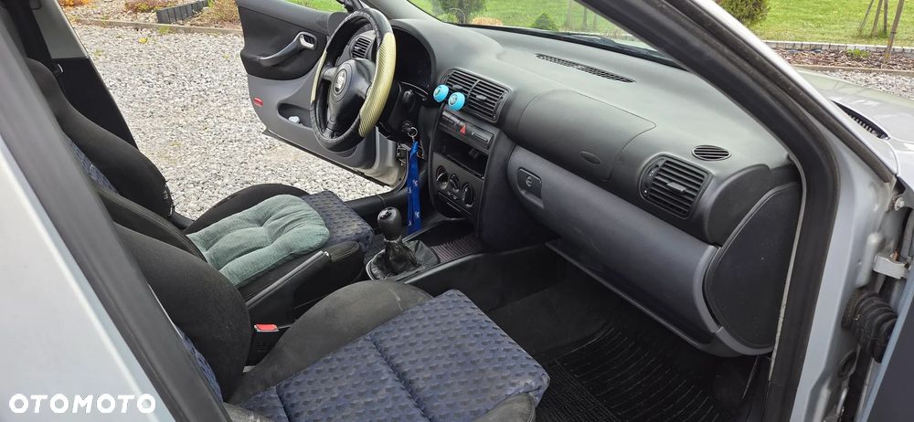 Seat Toledo 1.9 TDI Signo - 14