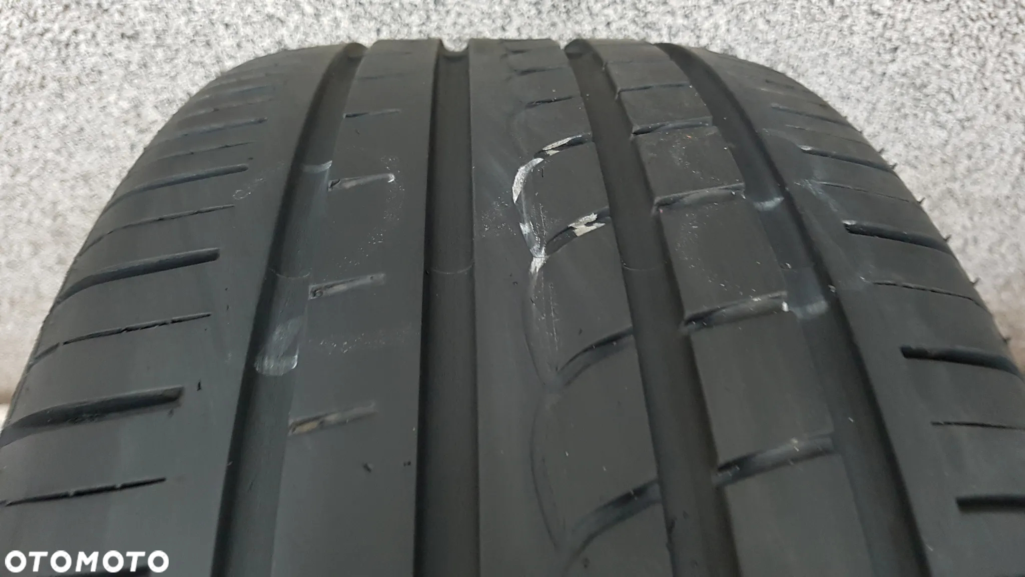 PORELLI PZERO ROSSO 235/45R19   235/45/19 - 3