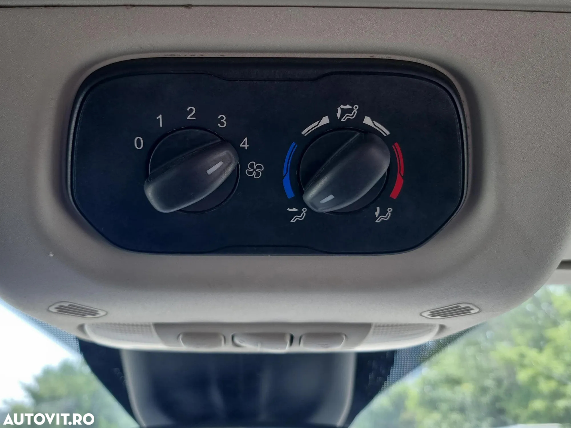Ford Transit - 22