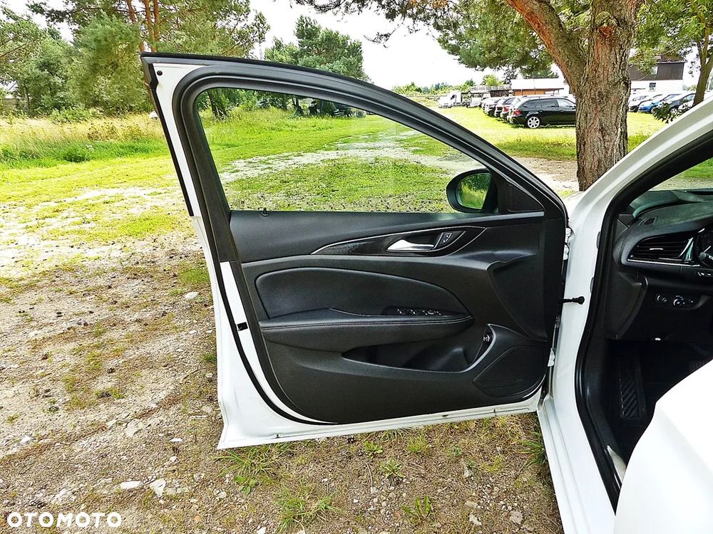 Opel Insignia 2.0 CDTI Business Elegance S&S - 17