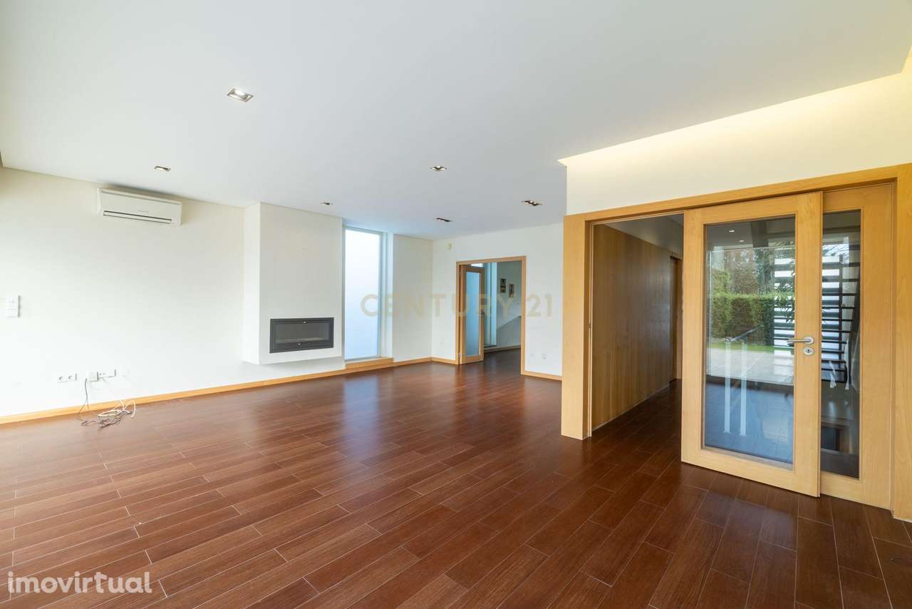 Moradia T4 em Arcozelo - Grande imagem: 5/57