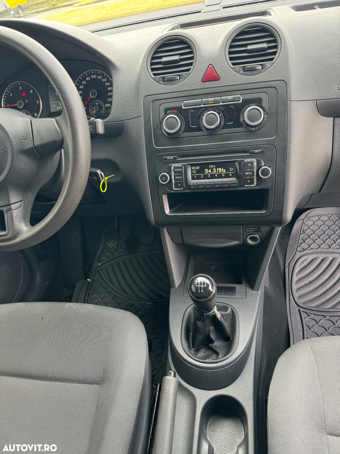 Volkswagen Caddy - 15