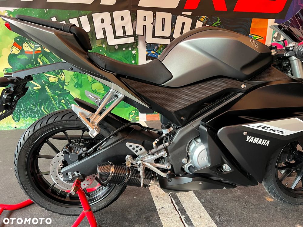 Yamaha YZF - 14