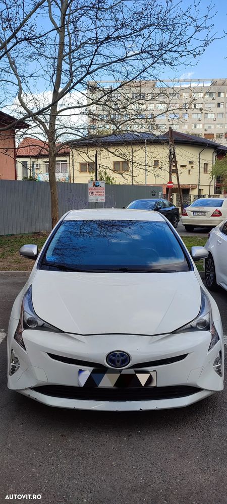 Toyota Prius - 1