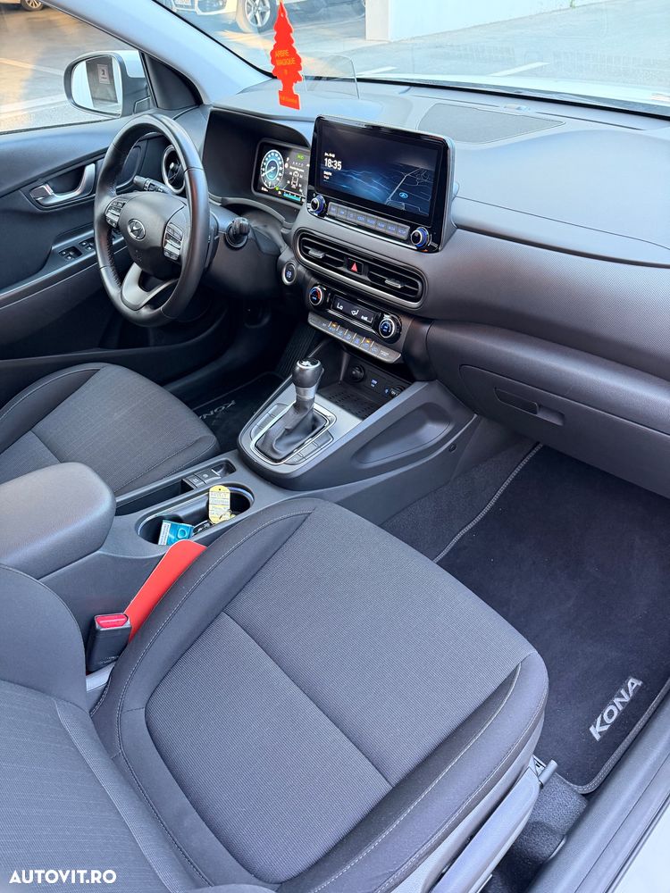 Hyundai KONA 1.6 GDI 141 CP 2WD 6DCT Luxury - 8