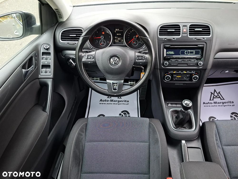 Volkswagen Golf 1.6 TDI DPF Style - 34