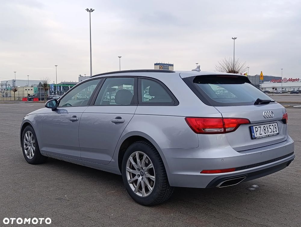 Audi A4 Avant 40 TDI S tronic - 7