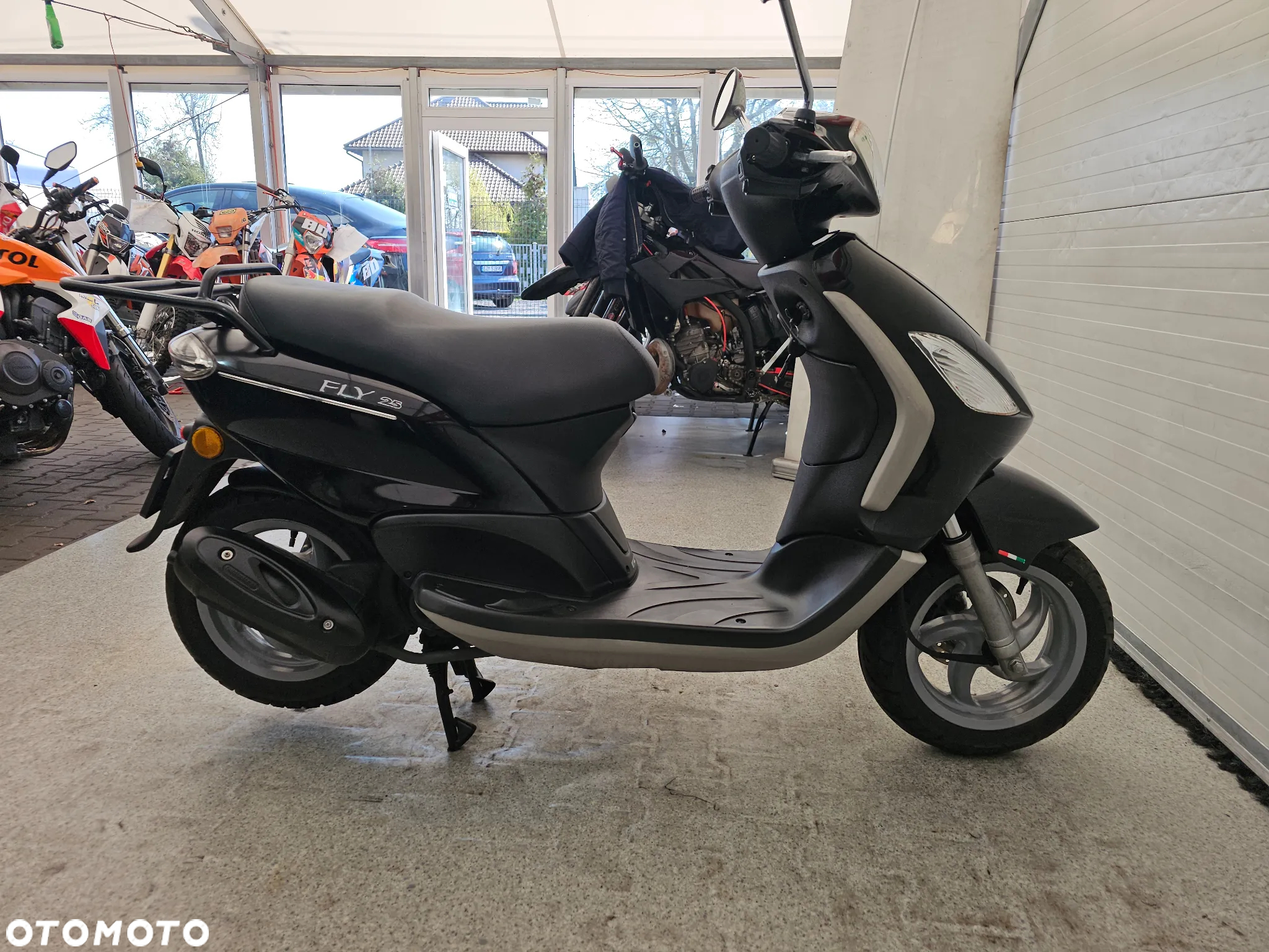 Piaggio FLY - 27