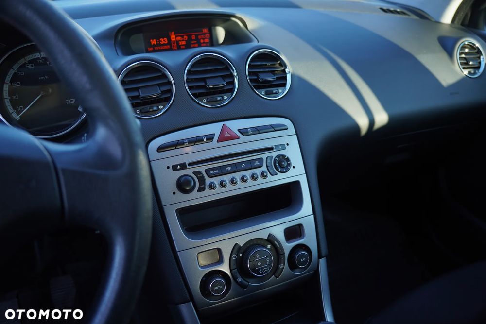 Peugeot 308 1.6 e-HDi Access STT - 16