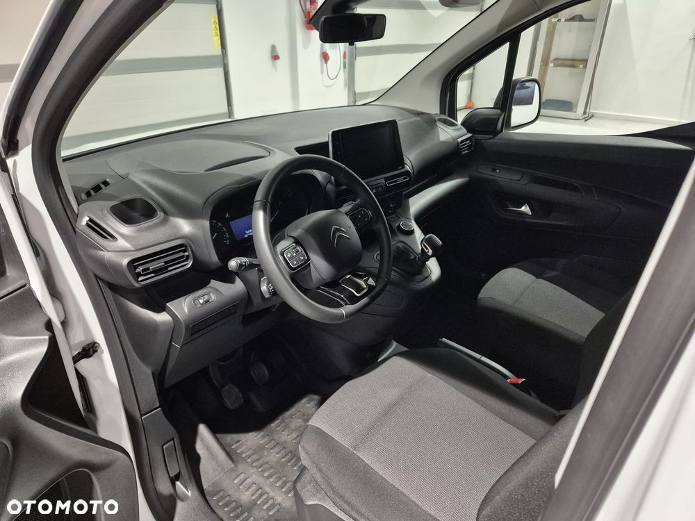Citroën BERLINGO - 9