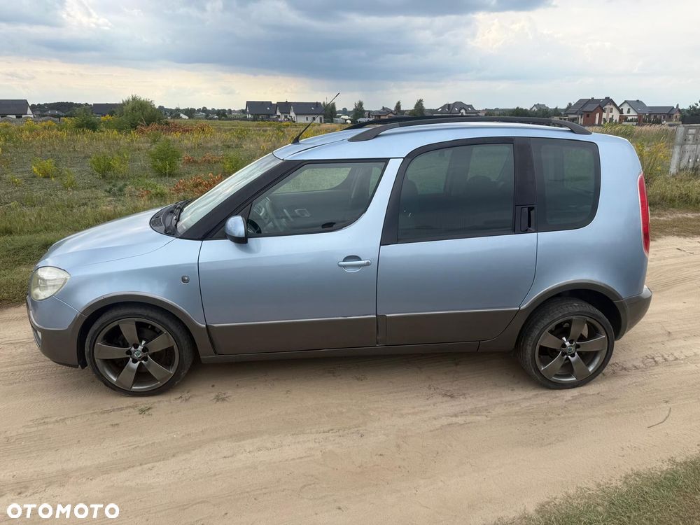 Skoda Roomster 2007 photo 2