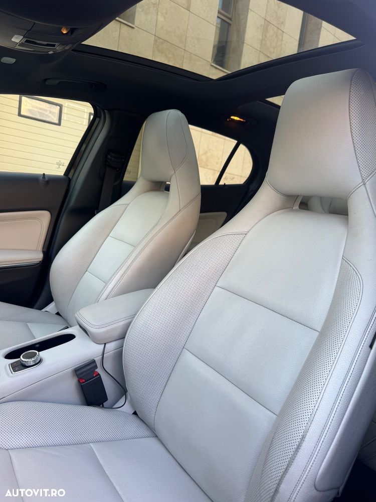 Mercedes-Benz GLA - 20