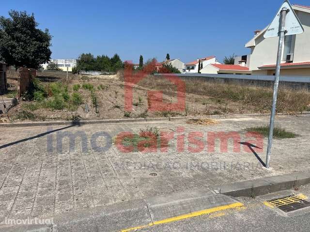 Lote de Terreno para Construção com 545m2 em Gondomar - Grande imagem: 2/7