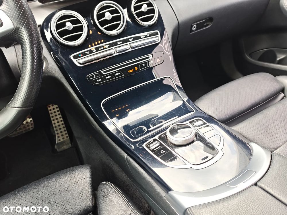 Mercedes-Benz Klasa C 180 (BlueTEC) d 7G-TRONIC Avantgarde - 19