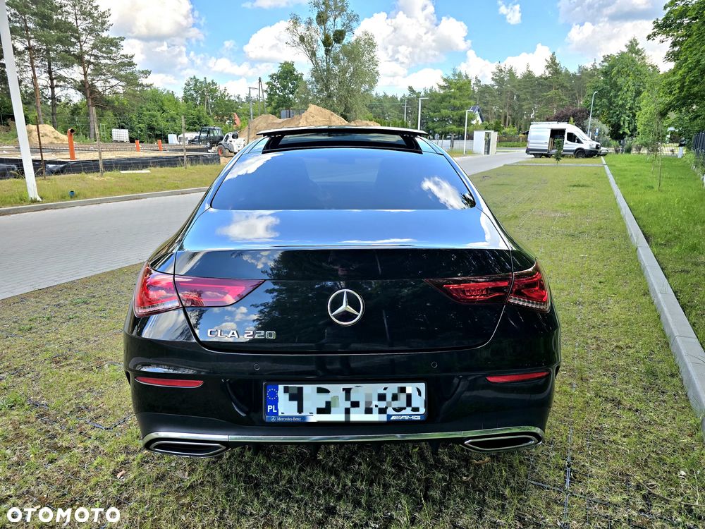 Mercedes-Benz CLA 220 AMG Line 7G-DCT - 17