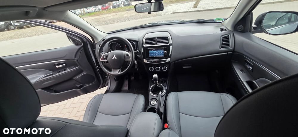 Mitsubishi ASX 1.8 DID Invite 4WD AS&G - 35