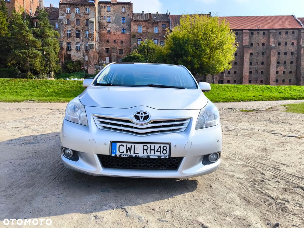 Toyota Verso - 4