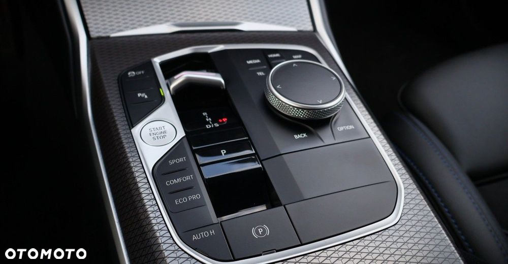 BMW Seria 3 - 38