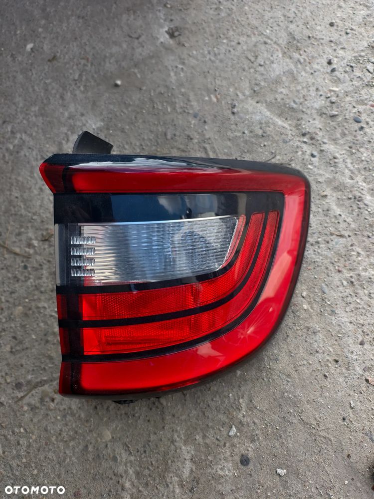 Lampa prawy tył Dodge Durango - 3