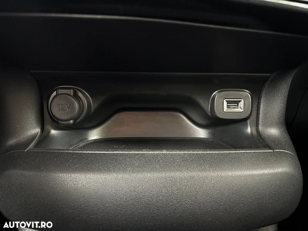 Citroën C4 Cactus 1.2 PureTech S&S EAT6 Feel - 23