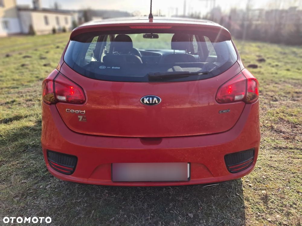 Kia Ceed 1.6 CRDi M DCT - 6