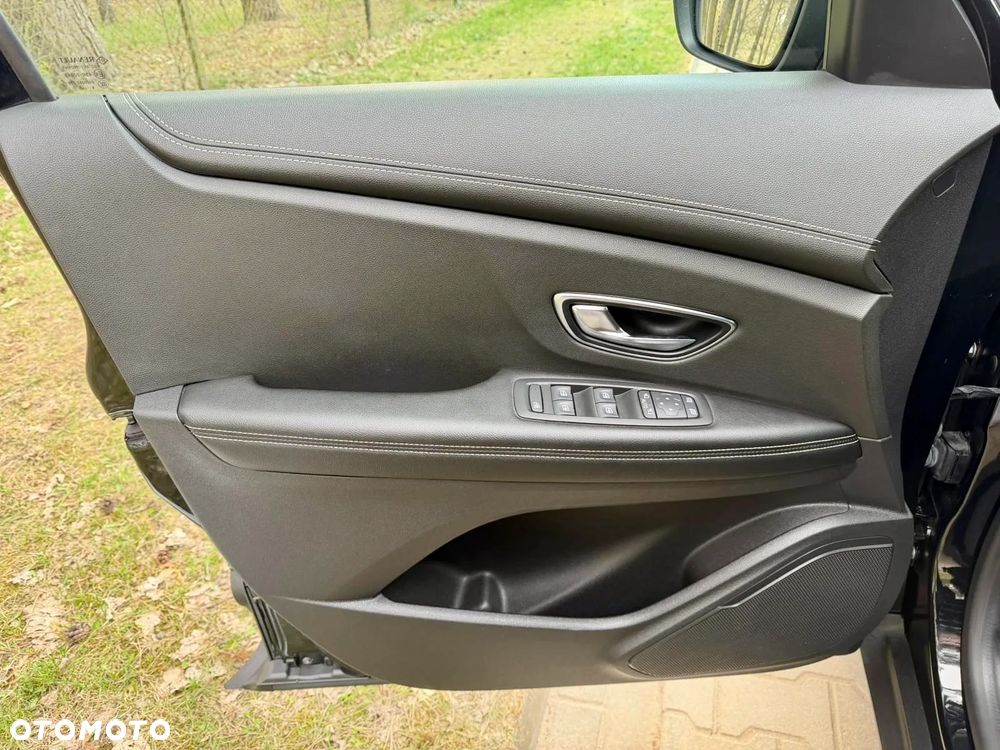 Renault Scenic ENERGY dCi 110 EDC INTENS - 27