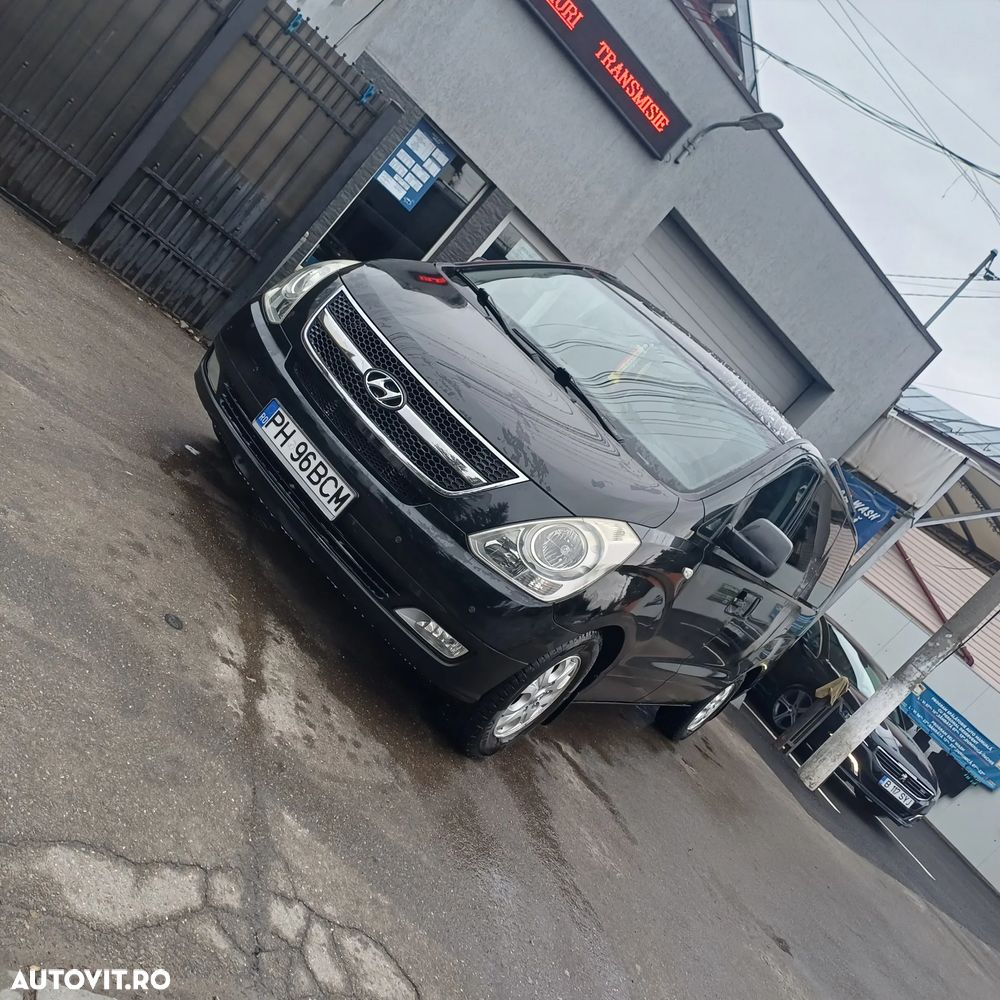 Hyundai H-1 2.5 CRDi Travel Comfort - 1